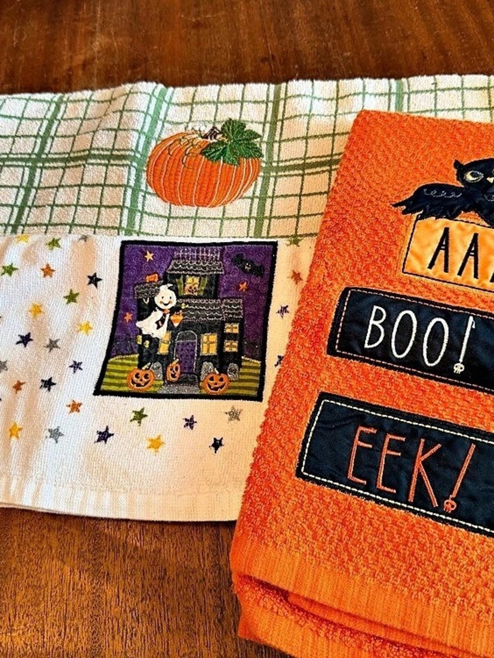 Halloween Decorative Hand Towels Orange & White
